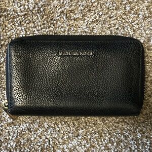 Michael Kors Black Textured Wallet